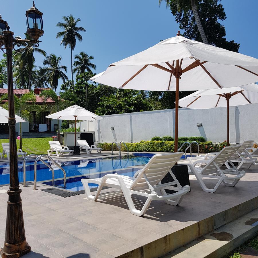 Sithi Villa Hikkaduwa Exterior foto