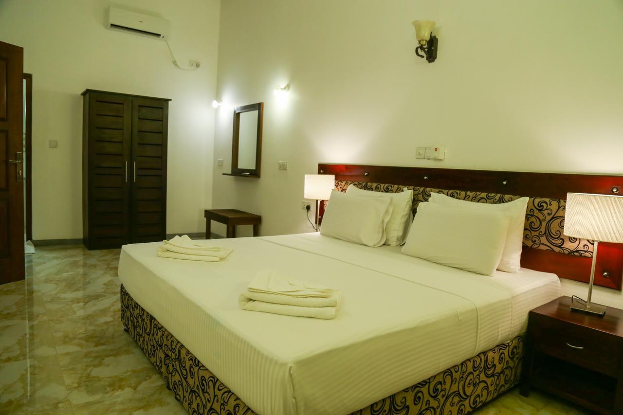 Sithi Villa Hikkaduwa Exterior foto
